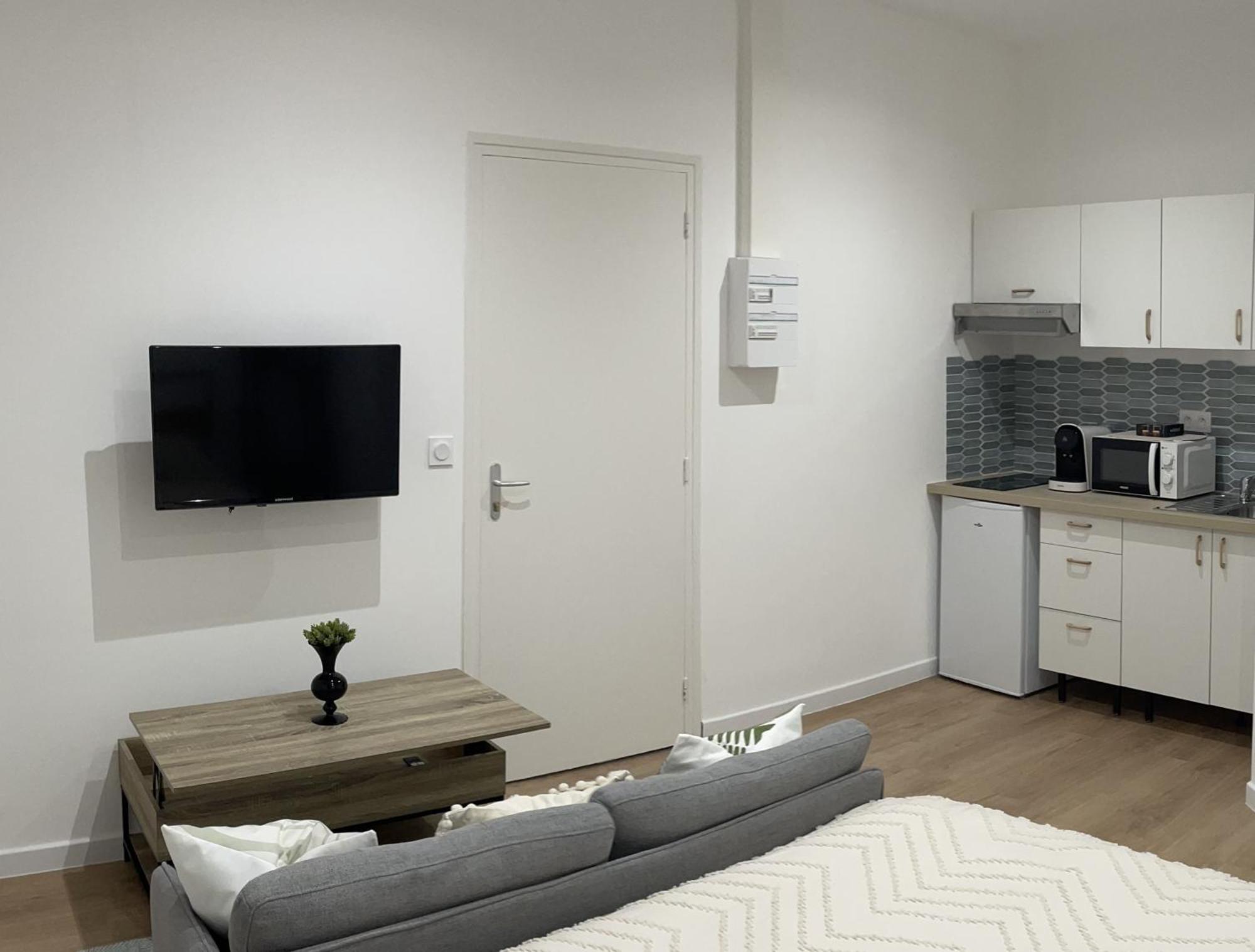 Edenly Stay Saint-Quentin  Exterior photo