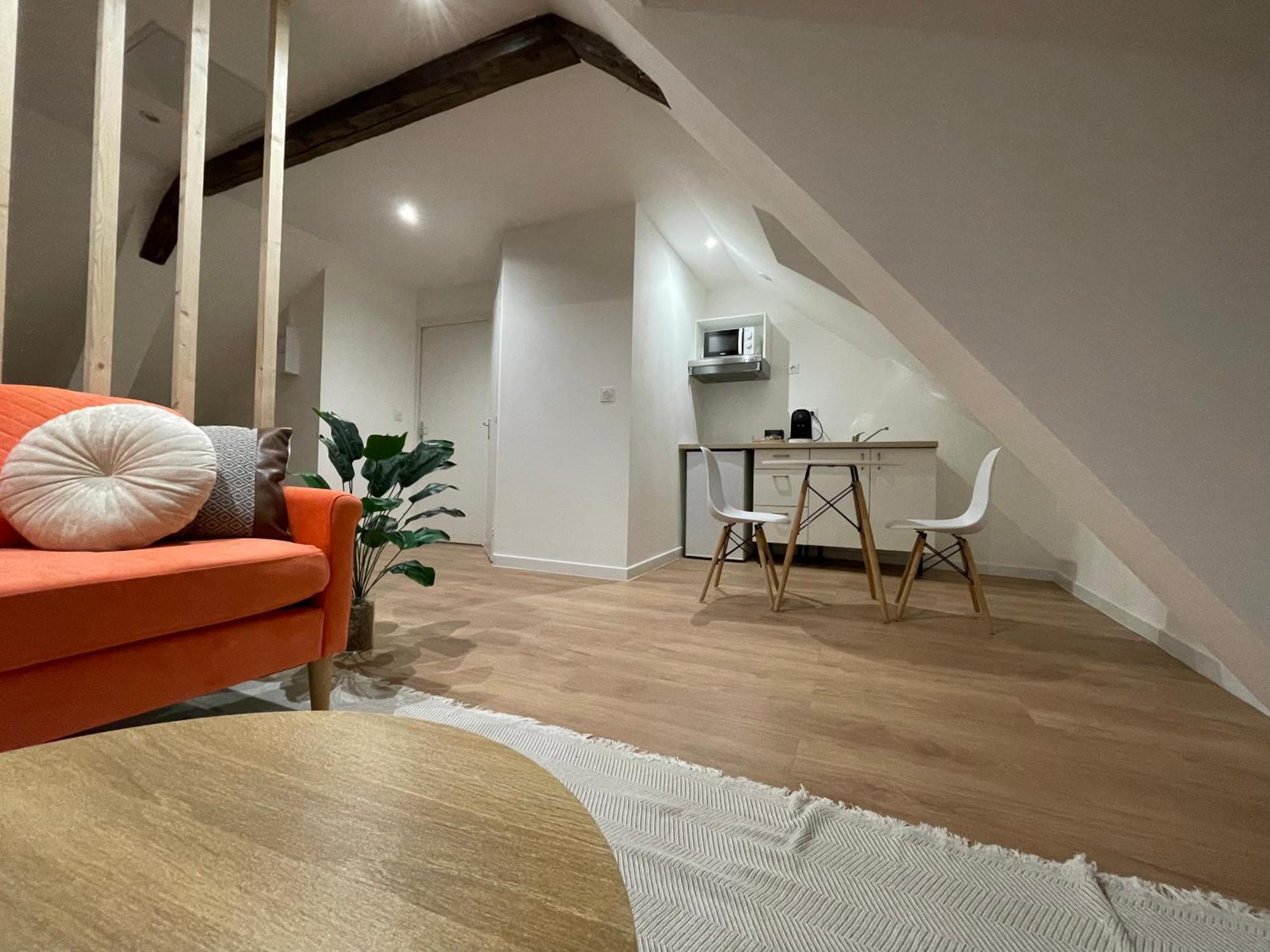 Edenly Stay Saint-Quentin  Exterior photo