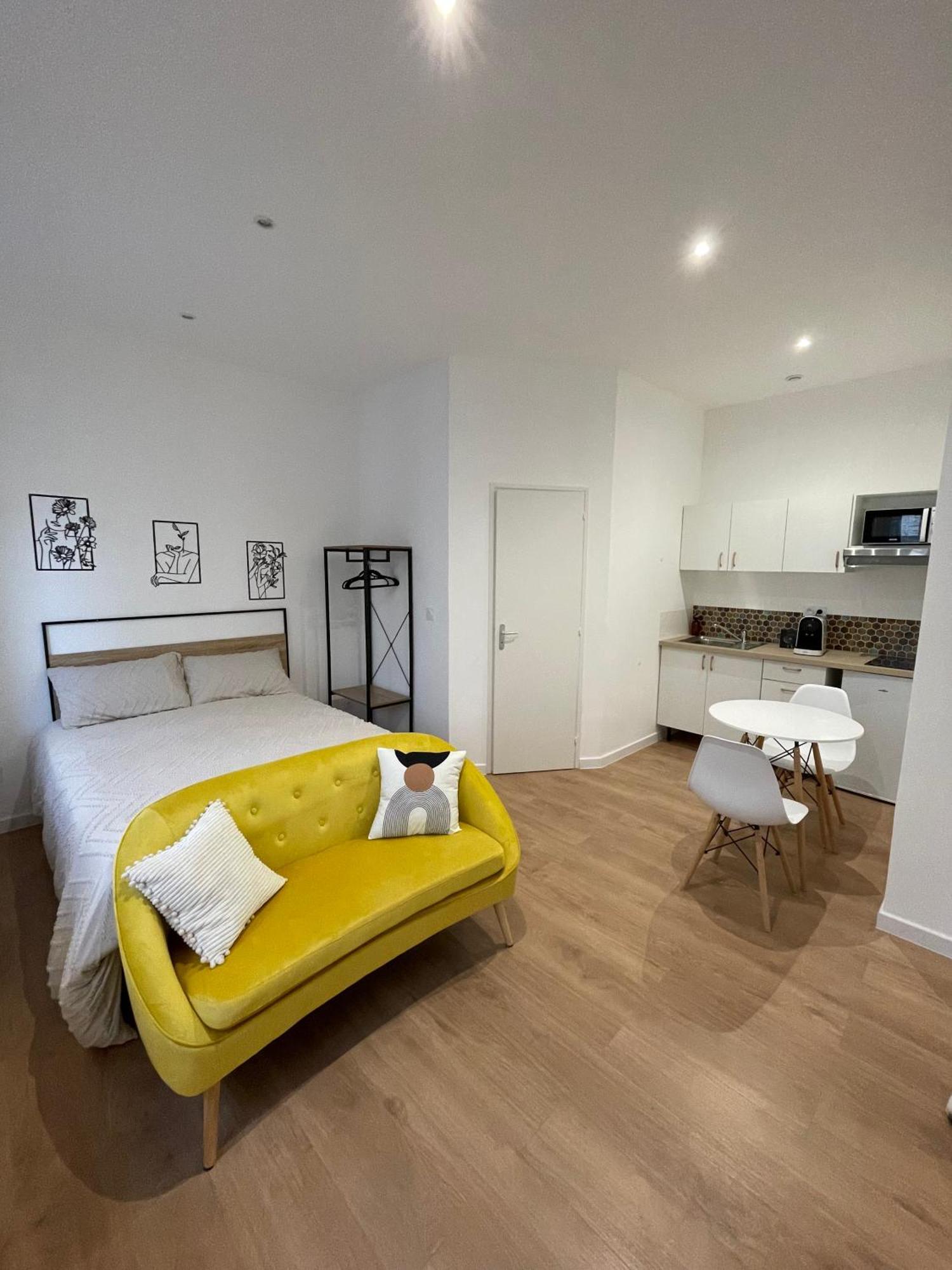 Edenly Stay Saint-Quentin  Exterior photo